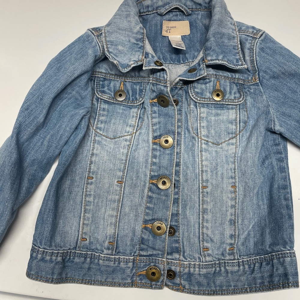 Gap girls jean jacket 4T